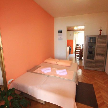Apartment Tamarut Цриквеница Экстерьер фото