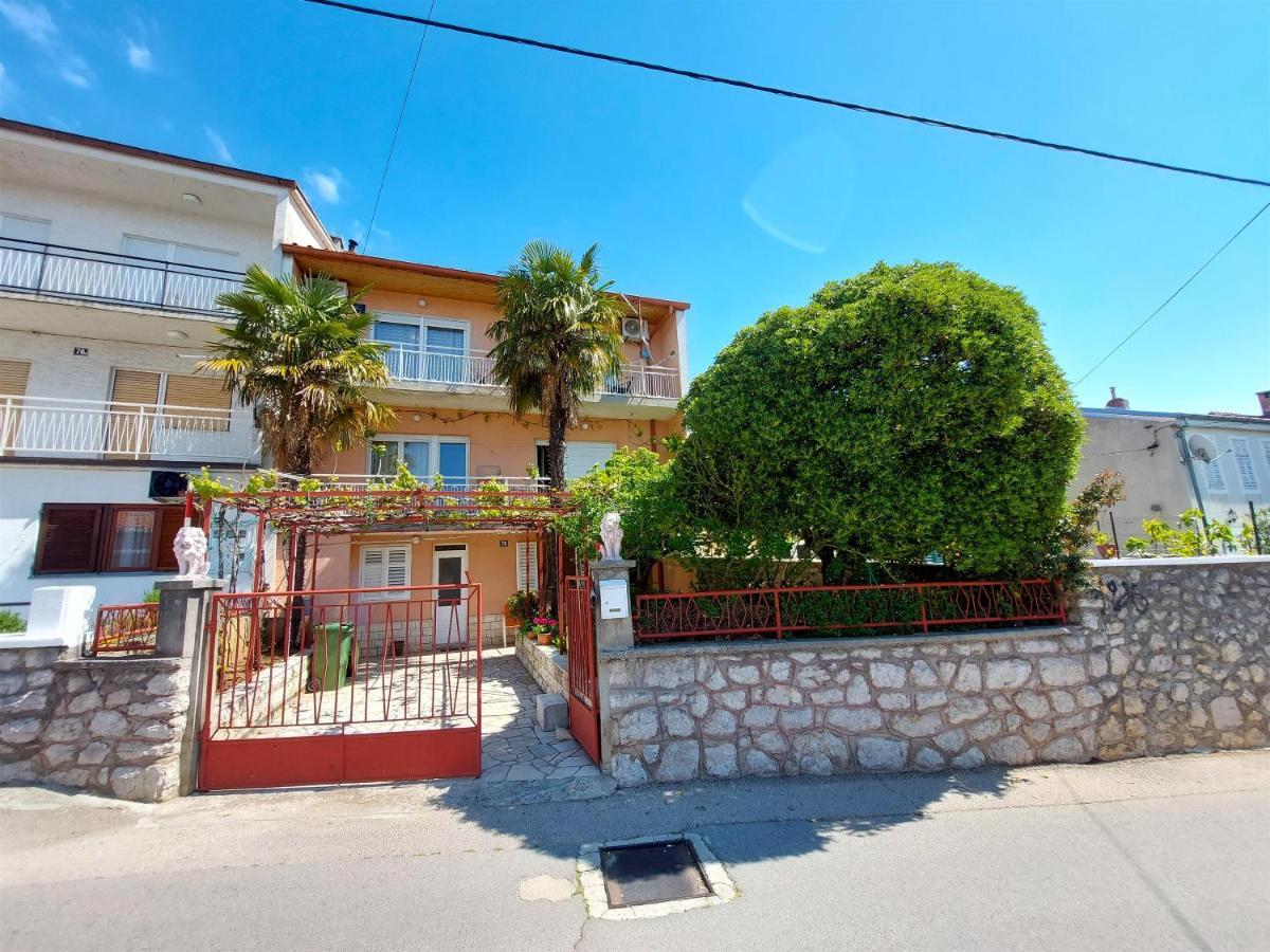 Apartment Tamarut Цриквеница Экстерьер фото