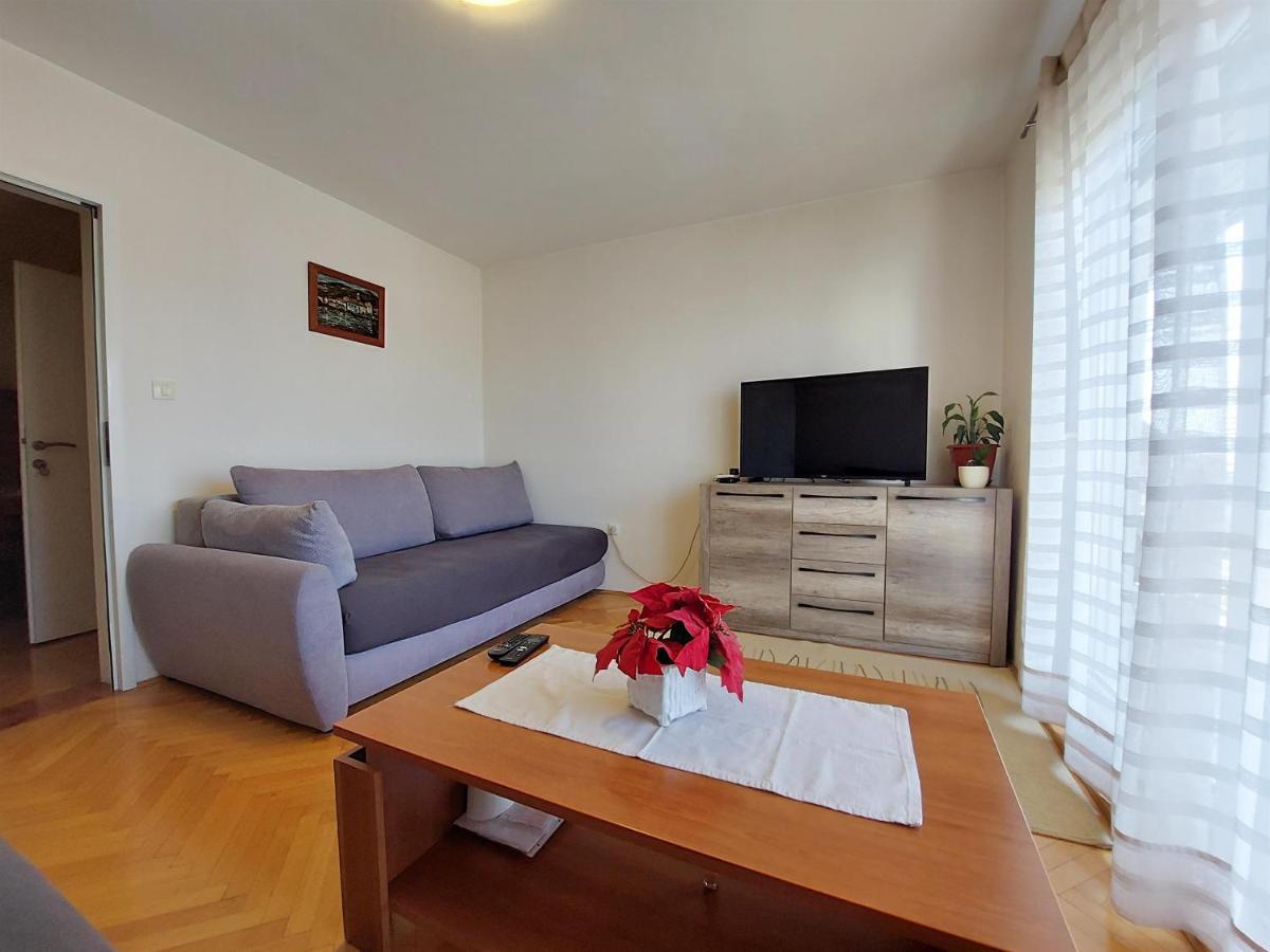 Apartment Tamarut Цриквеница Экстерьер фото
