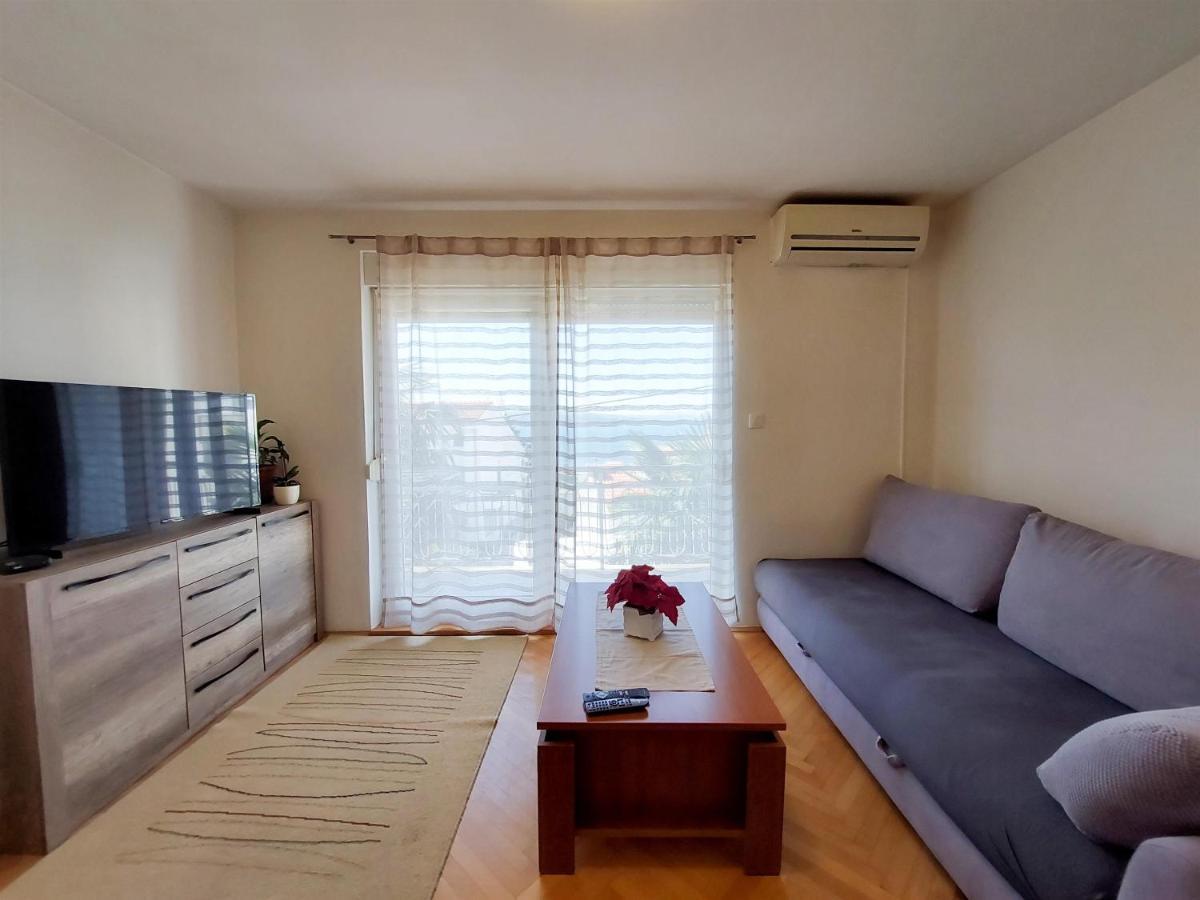 Apartment Tamarut Цриквеница Экстерьер фото